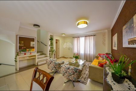 7_photo/94dce3d5f1.f68f768851eb760d-ATLAS-db03784e-af6b-422b-b3ba-5eaa54c0e411.jpg de casa à venda com 3 quartos, 194m² em Santo Inácio, Curitiba