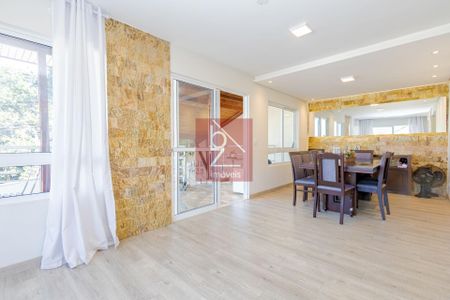 6_photo/94dce3d603.732b7fd8aaa5f07d-ATLAS-0a6d8510-03c0-4963-ba2f-a59cf2dd97b0.jpg de casa à venda com 4 quartos, 320m² em Santo Inácio, Curitiba