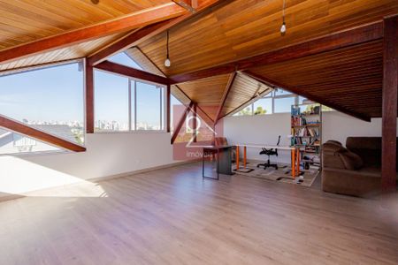 12_photo/94dce3d603.732b7fd8aaa5f07d-ATLAS-4a117c6c-51a3-480b-bfe3-ad12859e2804.jpg de casa à venda com 4 quartos, 320m² em Santo Inácio, Curitiba