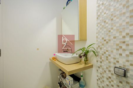 5_photo/94dce3d603.732b7fd8aaa5f07d-ATLAS-fe74a85c-b3c7-4dcd-9338-d360800f27d2.jpg de casa à venda com 4 quartos, 320m² em Santo Inácio, Curitiba