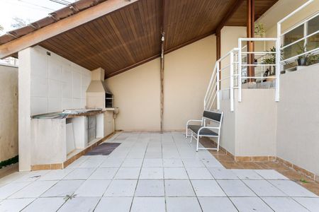 9_photo/94dce3d611.007d8801227075bf-ATLAS-45e122c9-8fe6-4e44-bb1f-bed294e78d76.jpg de casa à venda com 4 quartos, 320m² em Santo Inácio, Curitiba