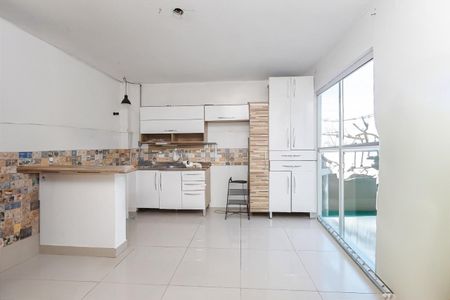 2_photo/94dce3d611.007d8801227075bf-ATLAS-a76aa3cb-d635-4fa6-ae5c-762190b973cd.jpg de casa à venda com 4 quartos, 320m² em Santo Inácio, Curitiba