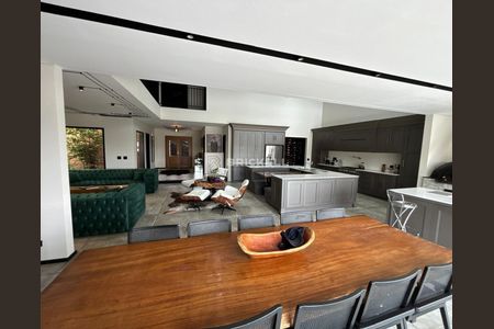 10_photo/94dce3d619.dd810fae21d85007-ATLAS-cd604016-6706-4e0d-9b0b-20a07909cb3f.jpg de casa à venda com 4 quartos, 587m² em Santo Inácio, Curitiba