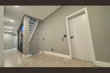 43_photo/94dce3d65b.3540367e7697d24d-ATLAS-4d4bd739-3b52-4a8b-a349-ea7efab1ae95.jpg de casa à venda com 4 quartos, 558m² em Santo Inácio, Curitiba