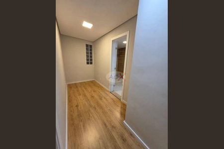 6_photo/94dce3d665.44cb305f75931be4-ATLAS-d9511fac-6fc0-44a4-9bbb-09aa60aef0e3.jpg de casa à venda com 3 quartos, 284m² em Santo Inácio, Curitiba