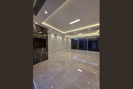 1_photo/94dce3d665.635c8ac8e3a3f6a1-ATLAS-ba37e32d-16a2-4a40-992d-73664df9de10.jpg de casa à venda com 3 quartos, 284m² em Santo Inácio, Curitiba