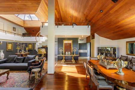 9_photo/94dce3d7a3.b7a28b76476596d7-ATLAS-233278b3-2220-4ef3-9b81-bf1a6bd8bc0c.jpg de casa à venda com 4 quartos, 918m² em Santo Inácio, Curitiba