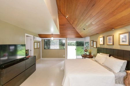 19_photo/94dce3d7a3.b7a28b76476596d7-ATLAS-77fe53b5-b95f-4841-a06c-018f183363d3.jpg de casa à venda com 4 quartos, 918m² em Santo Inácio, Curitiba