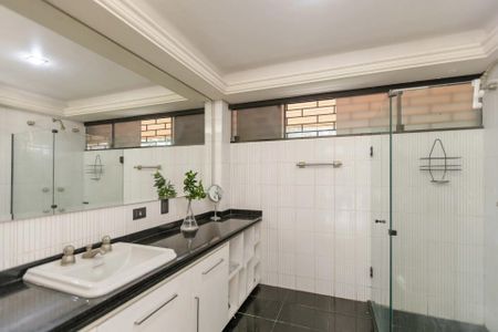 28_photo/94dce3d7a3.b7a28b76476596d7-ATLAS-932eb6a7-ad46-43de-ac57-7ed1efb9797f.jpg de casa à venda com 4 quartos, 918m² em Santo Inácio, Curitiba