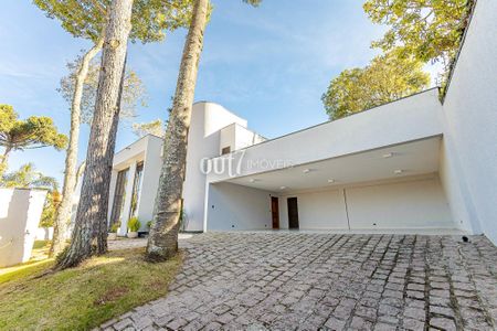 7_photo/94dce3d7bb.aafc750051720c32-ATLAS-2fb24afc-bf03-426f-b385-563f4186c1e5.jpg de casa à venda com 4 quartos, 331m² em Santo Inácio, Curitiba