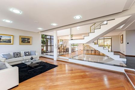 6_photo/94dce3d7bb.aafc750051720c32-ATLAS-61b2b38d-2e18-4461-b3fb-6f5c1ac5d993.jpg de casa à venda com 4 quartos, 331m² em Santo Inácio, Curitiba