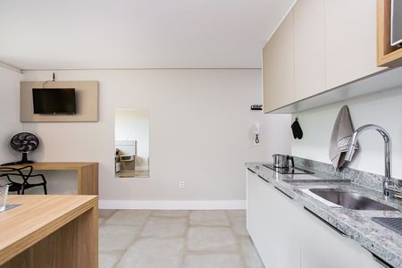 5_photo/94dce3db51.e6f02a1e96aef2b1-ATLAS-1c082347-b87e-40a3-a7c9-a0b8ef6fd166.jpg de apartamento para alugar com 1 quarto, 27m² em Bigorrilho, Curitiba