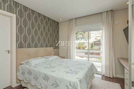 33_photo/94dce3dd79.cce03887c7d72c1f-ATLAS-5a89c80e-9aaa-47a9-a519-dd1490690567.jpg de casa à venda com 4 quartos, 440m² em Bigorrilho, Curitiba