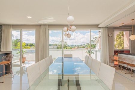 13_photo/94dce3dd79.cce03887c7d72c1f-ATLAS-6264ab37-17a0-4ffe-96ca-dde7d33a080c.jpg de casa à venda com 4 quartos, 440m² em Bigorrilho, Curitiba