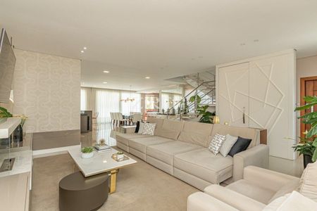 5_photo/94dce3dd79.cce03887c7d72c1f-ATLAS-dcb5edf2-cf71-4de8-9044-62b32a5f1677.jpg de casa à venda com 4 quartos, 440m² em Bigorrilho, Curitiba