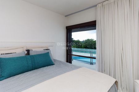 1_photo/94dce3de07.7ab1dcad10c9c6f6-ATLAS-35ac8fc2-01a0-4708-b906-df39fb81a9ca.jpg de casa à venda com 4 quartos, 380m² em Mercês, Curitiba