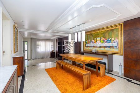 3_photo/94dce3de3d.1283e475da083e17-ATLAS-19e544f6-b501-4f55-a155-813f1bf47e3b.jpg de casa à venda com 4 quartos, 567m² em Bigorrilho, Curitiba