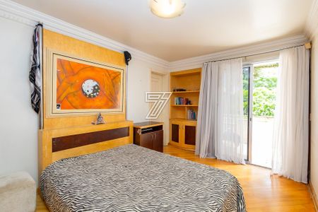 2_photo/94dce3de3d.1283e475da083e17-ATLAS-61b0fc2d-51d8-45ed-ade8-1a6665ff54de.jpg de casa à venda com 4 quartos, 567m² em Bigorrilho, Curitiba