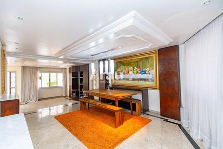 4_photo/94dce3de3d.ab41e4e09fc2bc48-ATLAS-7b42168a-2aac-49d9-9238-f3d0852df1fd.jpg de casa à venda com 4 quartos, 567m² em Bigorrilho, Curitiba