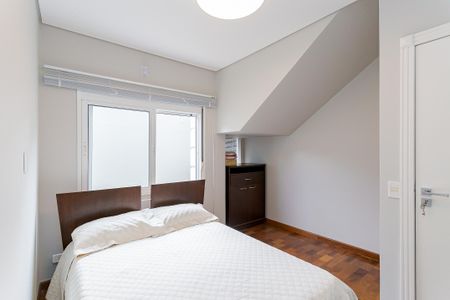 8_photo/94dce3e01b.e98a0441d5514113-ATLAS-0e6b3cd4-23de-4df4-a6e2-6f0ce2338faa.jpg de casa para alugar com 4 quartos, 295m² em Mercês, Curitiba