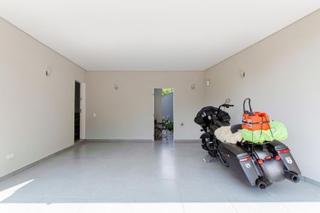 45_photo/94dce3e01b.e98a0441d5514113-ATLAS-b7d96167-cc68-416d-9e96-c7e3b15d91db.jpg de casa para alugar com 4 quartos, 295m² em Mercês, Curitiba