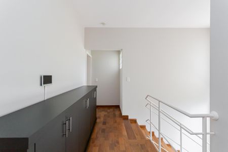 23_photo/94dce3e01b.e98a0441d5514113-ATLAS-bce2ab4b-77fb-408b-b300-dd103d3f5c3c.jpg de casa para alugar com 4 quartos, 295m² em Mercês, Curitiba