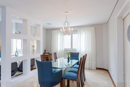 7_photo/94dce3e01b.e98a0441d5514113-ATLAS-d10abd7c-7b78-4156-99c5-2ac79d6a4d21.jpg de casa para alugar com 4 quartos, 295m² em Mercês, Curitiba