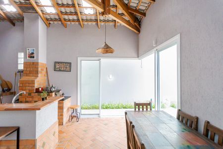 15_photo/94dce3e01b.e98a0441d5514113-ATLAS-e34a8188-4b52-491e-93f6-8ed39fec8810.jpg de casa para alugar com 4 quartos, 295m² em Mercês, Curitiba