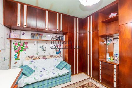 2_photo/94dce3e0dd.6ba4ef9df26df2e3-ATLAS-118beca6-ef31-4401-9a1b-7956fa0bcf4f.jpg de casa à venda com 3 quartos, 180m² em Bigorrilho, Curitiba