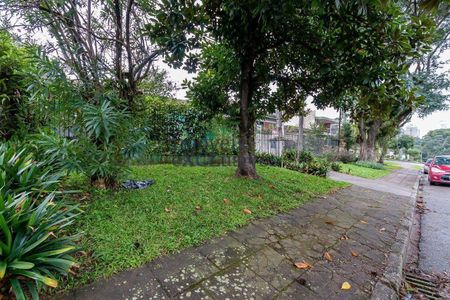 7_photo/94dce3e0dd.6ba4ef9df26df2e3-ATLAS-2fc8e87c-400e-49ab-bee2-358cfc39843e.jpg de casa à venda com 3 quartos, 180m² em Bigorrilho, Curitiba