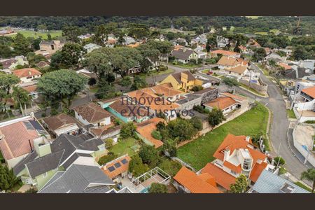 9_photo/94dce3e0dd.6ba4ef9df26df2e3-ATLAS-45bd29d9-0cc0-40e4-ad67-7f6af02fb9b4.jpg de casa à venda com 3 quartos, 180m² em Bigorrilho, Curitiba