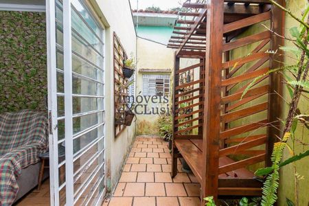 36_photo/94dce3e0dd.6ba4ef9df26df2e3-ATLAS-716e0c0a-cf51-4af0-9172-5eff9f63f196.jpg de casa à venda com 3 quartos, 180m² em Bigorrilho, Curitiba