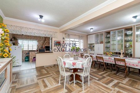 8_photo/94dce3e0dd.6ba4ef9df26df2e3-ATLAS-a40265a5-3c99-4976-a857-543b2cc8b10f.jpg de casa à venda com 3 quartos, 180m² em Bigorrilho, Curitiba