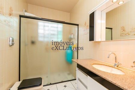 6_photo/94dce3e0dd.6ba4ef9df26df2e3-ATLAS-a493cba1-7155-4510-be48-34bf18fa22b6.jpg de casa à venda com 3 quartos, 180m² em Bigorrilho, Curitiba