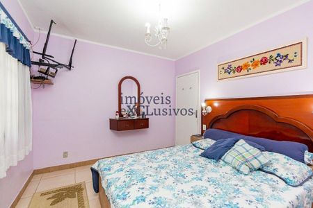 27_photo/94dce3e0dd.6ba4ef9df26df2e3-ATLAS-fd96030a-da72-46cc-af2c-3380abb093e4.jpg de casa à venda com 3 quartos, 180m² em Bigorrilho, Curitiba