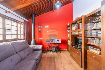 5_photo/94dce3e13f.577d6c233287952d-ATLAS-0d3754d8-e825-4ddb-8e6f-22c88eb61f62.jpg de casa à venda com 4 quartos, 300m² em Mercês, Curitiba