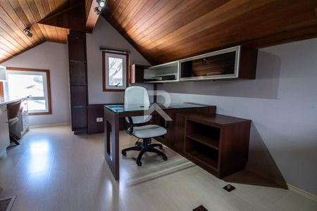 17_photo/94dce3e161.929e80df48862145-ATLAS-6fa4e366-18f6-4166-a602-69dfa9df142c.jpg de casa à venda com 4 quartos, 256m² em Mercês, Curitiba