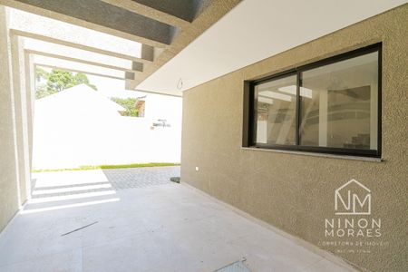 7_photo/94dce3e1a7.0369eecf01a2d50c-ATLAS-222fc508-ab46-486e-acbb-2fb14ff16e13.jpg de casa de condomínio à venda com 3 quartos, 120m² em Mercês, Curitiba