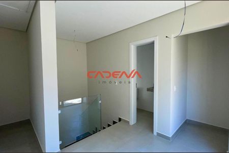 18_photo/94dce3e1a7.0369eecf01a2d50c-ATLAS-26b1e76f-0565-42e7-b0be-dd7ccec2a1a3.jpg de casa à venda com 3 quartos, 122m² em Mercês, Curitiba