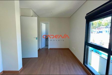 8_photo/94dce3e1a7.0369eecf01a2d50c-ATLAS-7248247f-d9e3-477d-a790-12d04c552ba6.jpg de casa à venda com 3 quartos, 122m² em Mercês, Curitiba