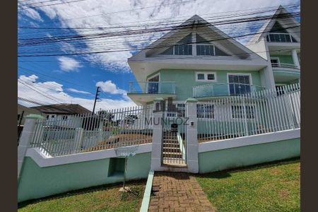 10_photo/94dce3e20f.5564e16b2c01dcfa-ATLAS-8f0b1acb-86bb-4334-81af-c44b733d4908.jpg de casa à venda com 3 quartos, 258m² em Mercês, Curitiba