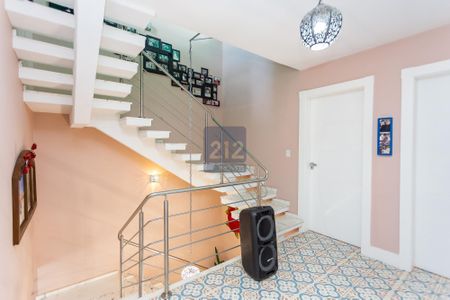 8_photo/94dce3e20f.9d7ddff641ec2d4a-ATLAS-3bf0d56c-7b18-4ca2-a102-0facdf42f8b9.jpg de casa à venda com 3 quartos, 306m² em Mercês, Curitiba