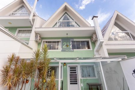 48_photo/94dce3e20f.9d7ddff641ec2d4a-ATLAS-8b7f21d7-42b1-486e-ac16-4f4769735dc3.jpg de casa à venda com 3 quartos, 306m² em Mercês, Curitiba