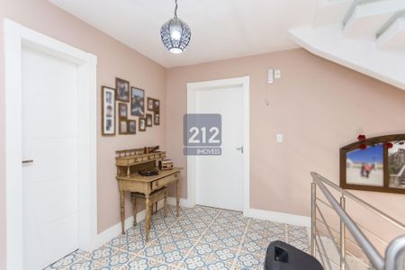 9_photo/94dce3e20f.9d7ddff641ec2d4a-ATLAS-caed7756-9dcf-4b04-8258-ae337e45664f.jpg de casa à venda com 3 quartos, 306m² em Mercês, Curitiba