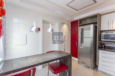 42_photo/94dce3e20f.9d7ddff641ec2d4a-ATLAS-de0fb2a4-4ec7-441d-9ddd-d8d469791d44.jpg de casa à venda com 3 quartos, 306m² em Mercês, Curitiba