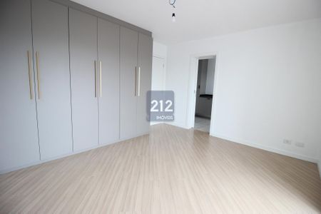 6_photo/94dce3e20f.a3d8137969d71d49-ATLAS-138258cc-e79c-469e-9656-89855e67973b.jpg de casa à venda com 3 quartos, 306m² em Mercês, Curitiba