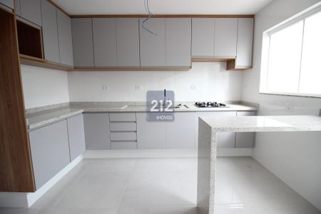 12_photo/94dce3e20f.a3d8137969d71d49-ATLAS-3d1b87a5-2e62-4d15-99af-6a1e3534570b.jpg de casa à venda com 3 quartos, 306m² em Mercês, Curitiba