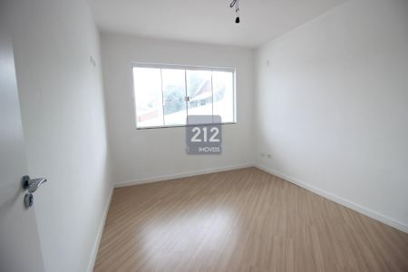 17_photo/94dce3e20f.a3d8137969d71d49-ATLAS-433aa1c8-9ecb-476b-b186-7b983f4b5a88.jpg de casa à venda com 3 quartos, 306m² em Mercês, Curitiba