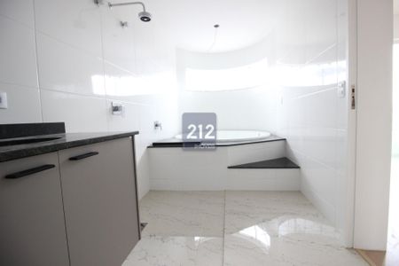 27_photo/94dce3e20f.a3d8137969d71d49-ATLAS-5df65078-2161-4545-9779-3580f04632f7.jpg de casa à venda com 3 quartos, 306m² em Mercês, Curitiba