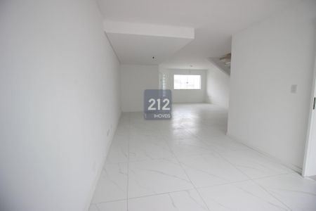 8_photo/94dce3e20f.a3d8137969d71d49-ATLAS-8194a44d-a13a-4895-a9e3-e61b1c96f943.jpg de casa à venda com 3 quartos, 306m² em Mercês, Curitiba